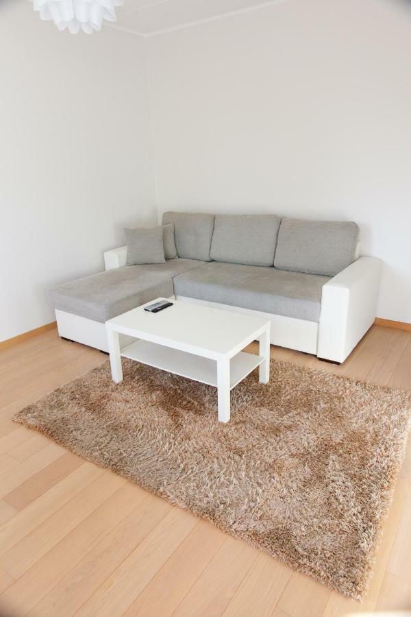 Quiet & Modern Downtown 1br, Near Bus Station & Airport * Tallinn