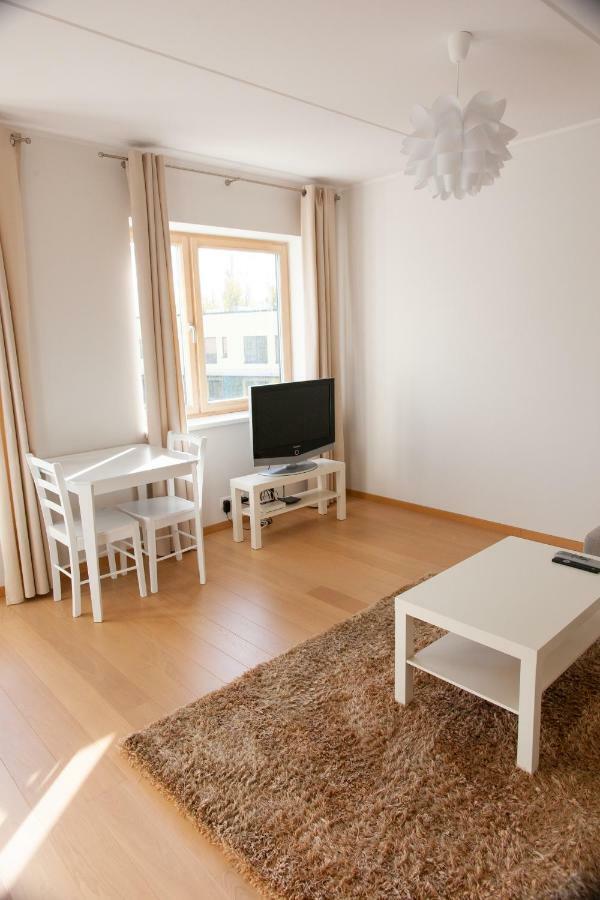 Quiet & Modern Downtown 1br, Near Bus Station & Airport * Tallinn