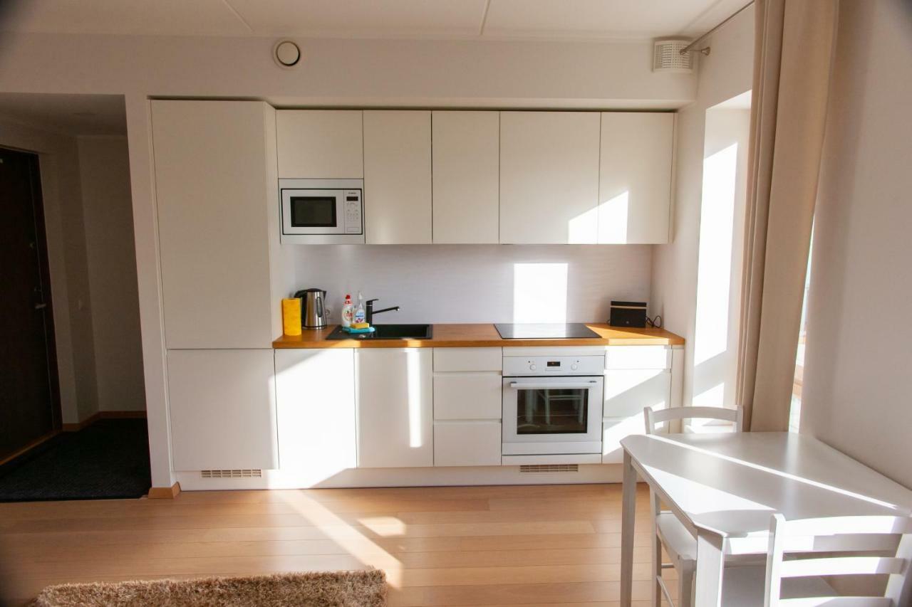 Leilighet Quiet & Modern Downtown 1br, Near Bus Station & Airport *